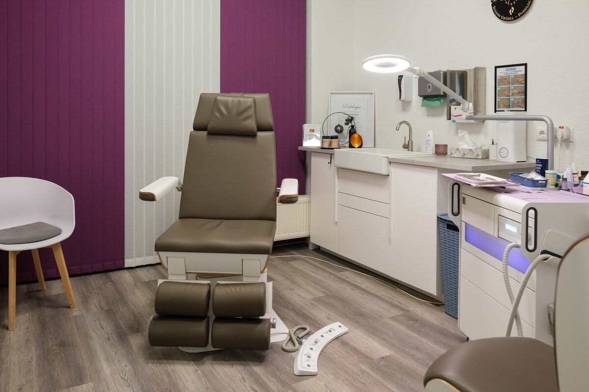 98f892bd-da29-4ef9-85cc-991191d23604